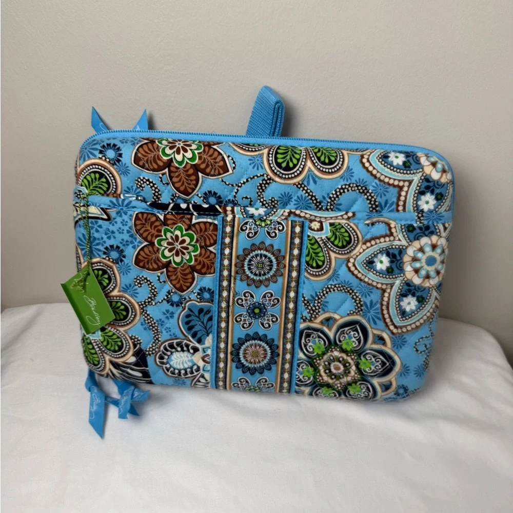 NWT Vera Bradley Bali Blue Mini Laptop Case Padded 12” X 8.5” Rare